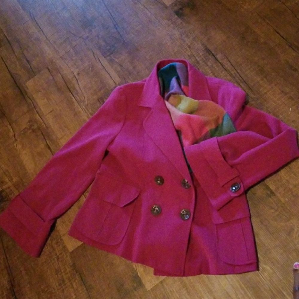 Jacket - Picture 3 of 6